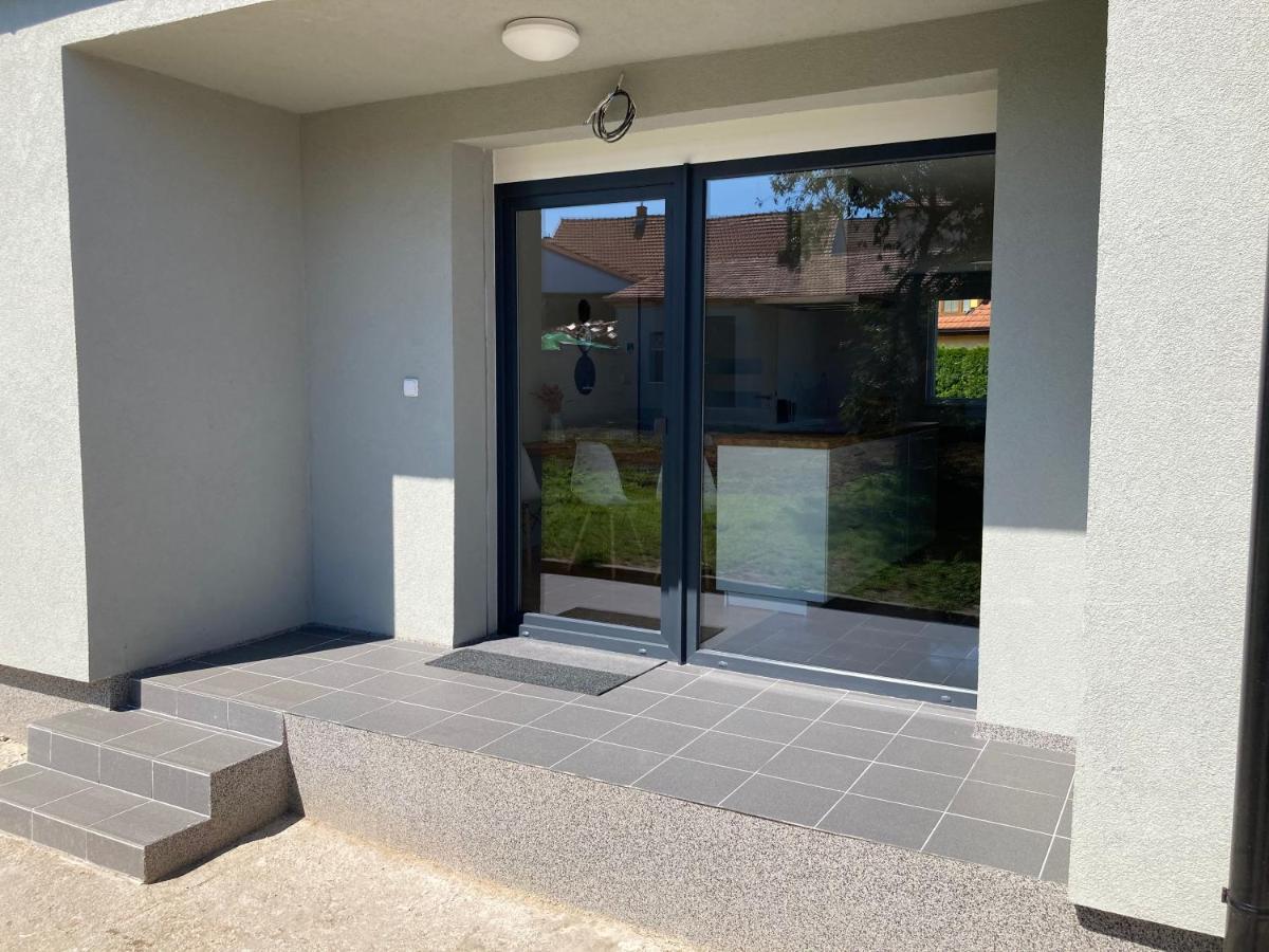 Apartman Maay Hlohovec Εξωτερικό φωτογραφία